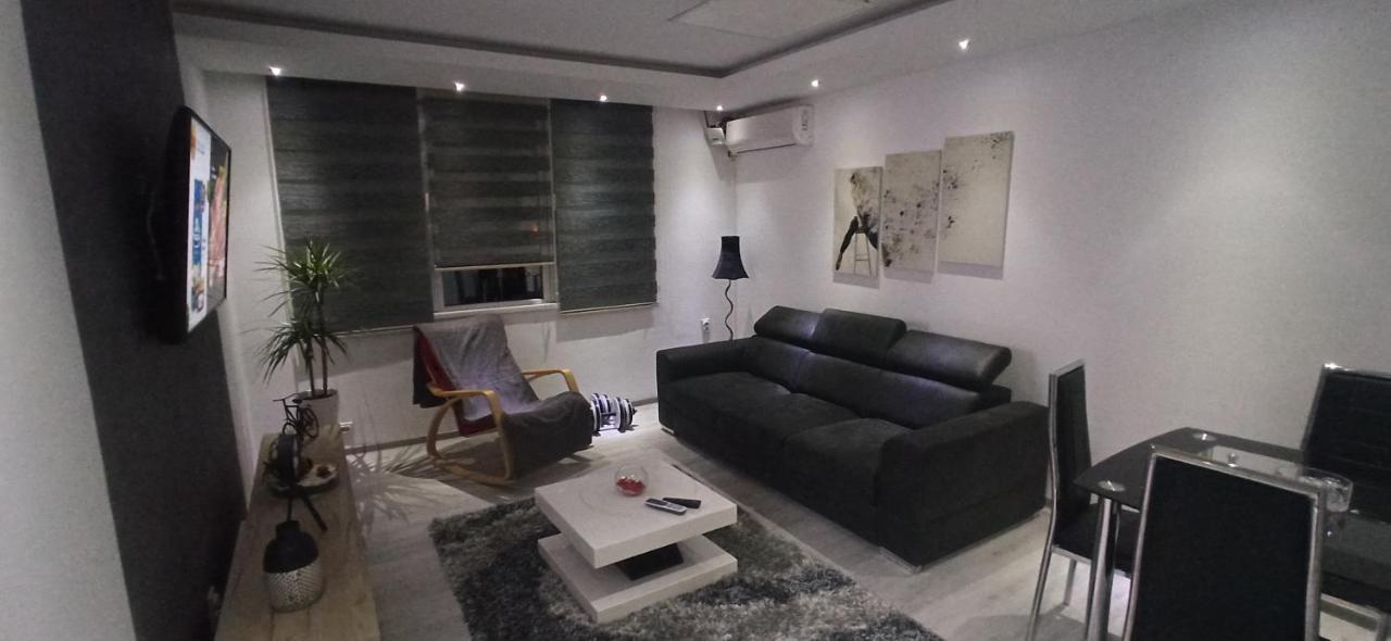 Apartment Lux 7, Parking *